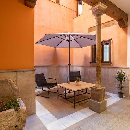Apartamento Elvira Premium Granada Luaran gambar