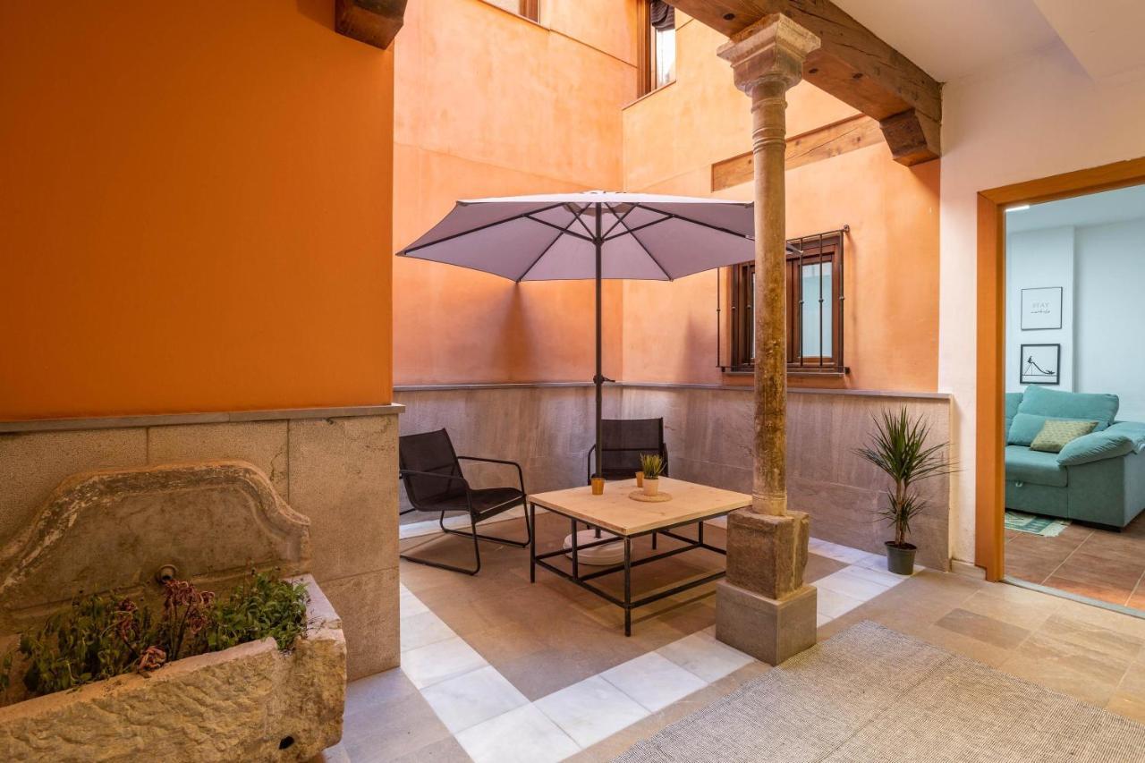 Apartamento Elvira Premium Granada Luaran gambar