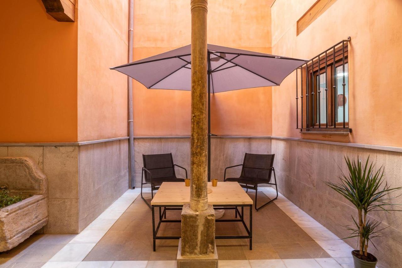 Apartamento Elvira Premium Granada Luaran gambar
